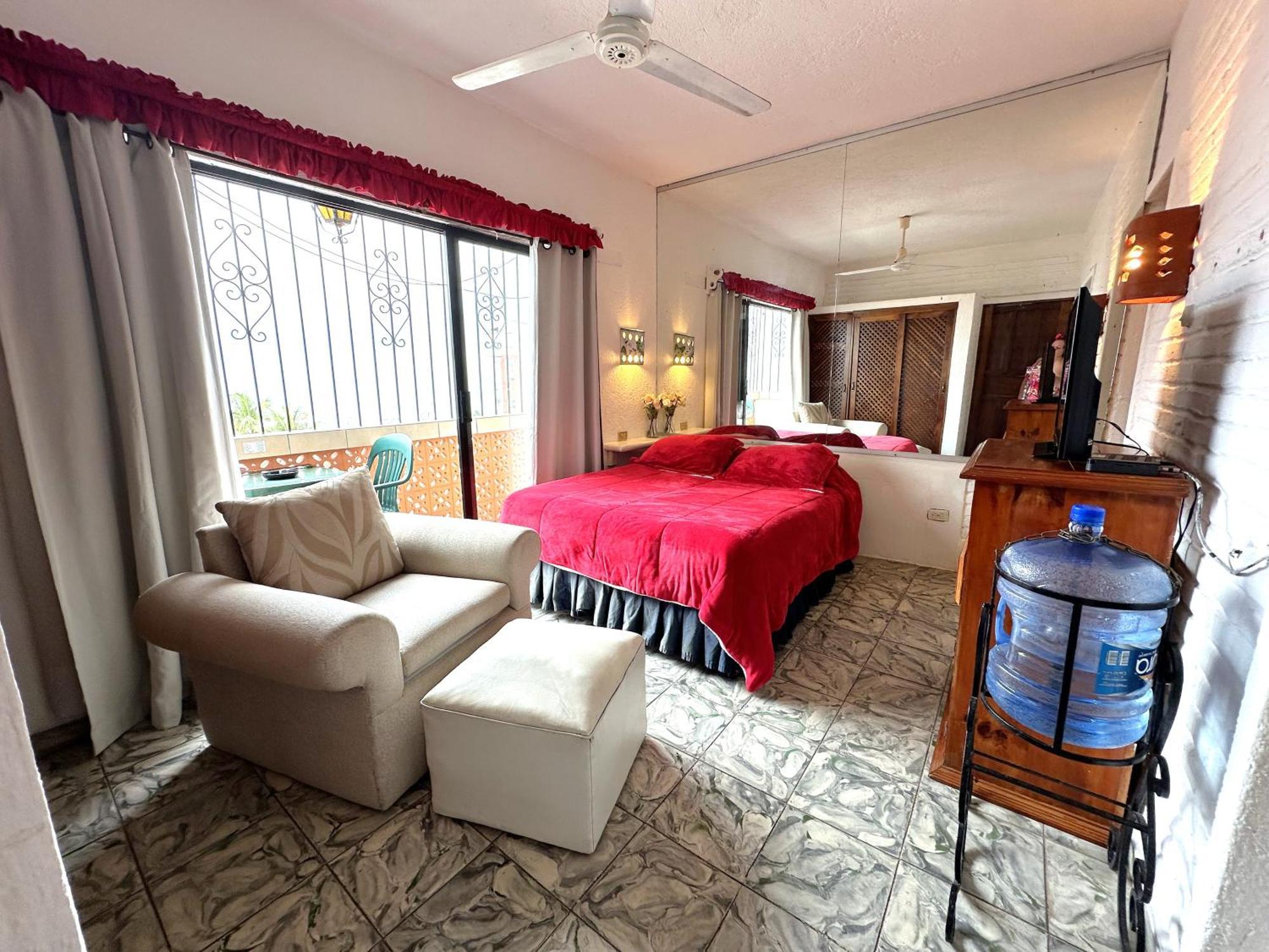 Casa Anita Aparthotel Puerto Vallarta Kültér fotó